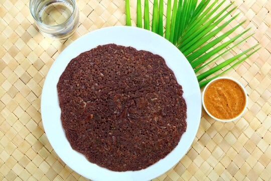 रागी चीला रेसिपी (Ragi Cheela Recipe). Image-Canva