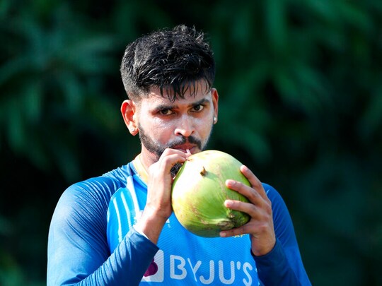 श्रेयस अय्यर ने मैदान में वापसी के दिए संकेत. (AP)