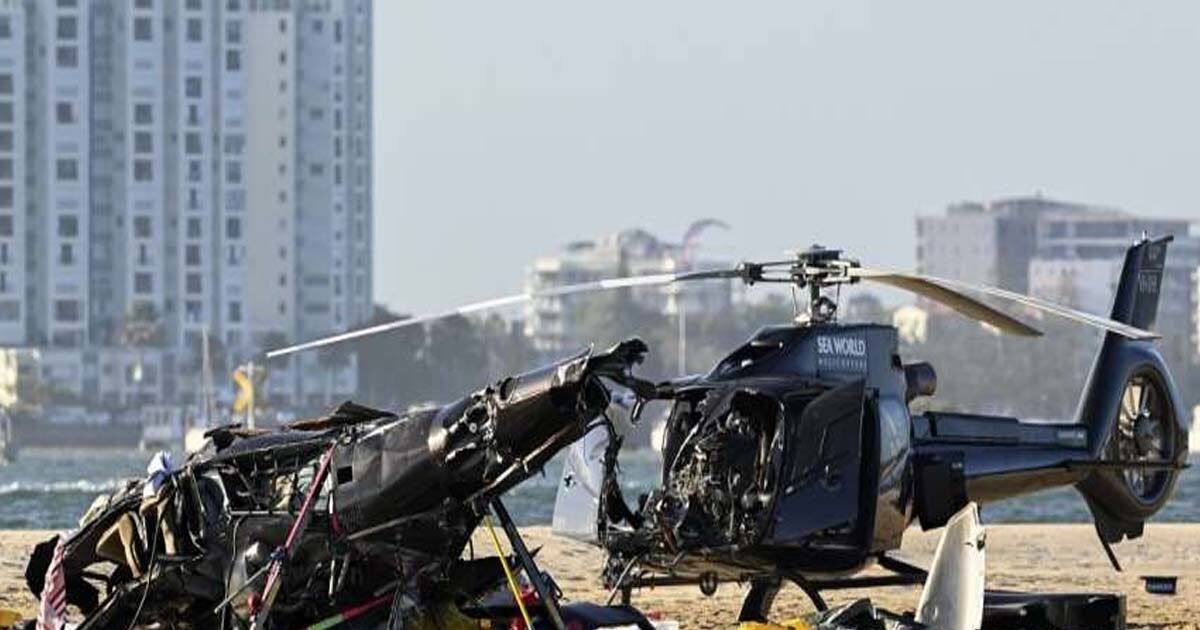 Video समुद्र तट के ऊपर आसमान में टकराए 2 हेलीकॉप्टर, 4 यात्रियों की