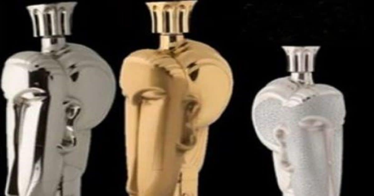 Most Expensive Water एक बोतल पानी की कीमत इतनी कि नोएडा में खरीद लें