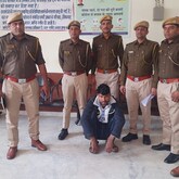 अवैध हथियारों व स्मैक के साथ 1 तस्कर गिरफ्तार, MP से चलता है स्मगलिंग नेटवर्क