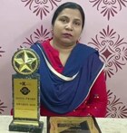 धनबाद की 'बेटी' की उपलब्धि, शिक्षा के क्षेत्र में बेहतर करने के लिए मिला वूमेन आइकॉन अवार्ड