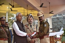 जब CM नीतीश को आया गुस्सा, लगा दी CS और पुलिस भर्ती बोर्ड के अध्यक्ष की क्लास