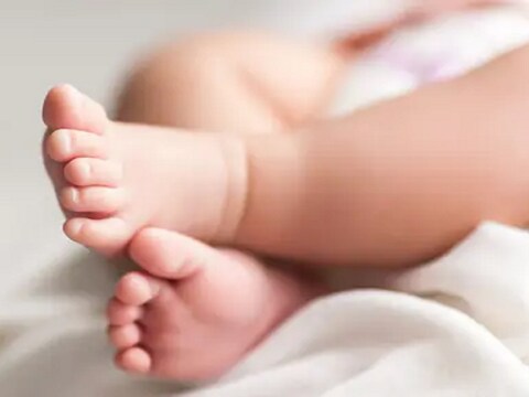 7 Kilo Ka Baccha: महिला ने 7 किलोग्राम के बच्चे को जन्म दिया.