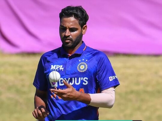 भुवनेश्वर कुमार आज अपना 33वां जन्मदिन मना रहे हैं. (AFP)