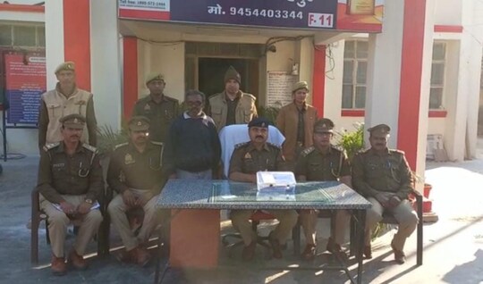 फतेहपुर पुलिस ने मोहित जायसवाल हत्याकांड का खुलासा कर दिया है.