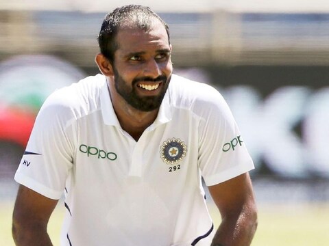 अकेले ही टीम को जिताने के लिए लड़ते रहे हनुमा विहारी. (AP)