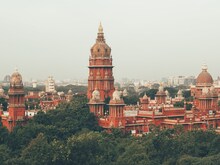 शरीयत कौंसिलें अदालत नहीं, तलाक के लिए मुस्लिम महिलाएं जाएं कोर्ट: हाई कोर्ट