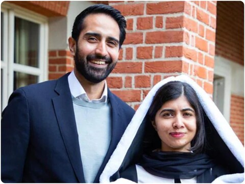 पति असर मलिक के साथ नोबेल पुरस्कार विजेता मलाला यूसुफजई. (फाइल फोटो)