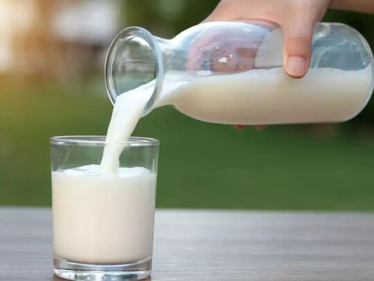 Milk Adulteration: आईआईटी मद्रास ने दूध की शुद्धता को परखने के लिए एक त्रिआयामी पेपर-आधारित पोर्टेबल डिवाइस का आविष्कार किया है.