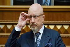 रूस के खिलाफ बेबस जेलेंस्की! यूक्रेन के रक्षामंत्री को बर्खास्त करने की तैयारी