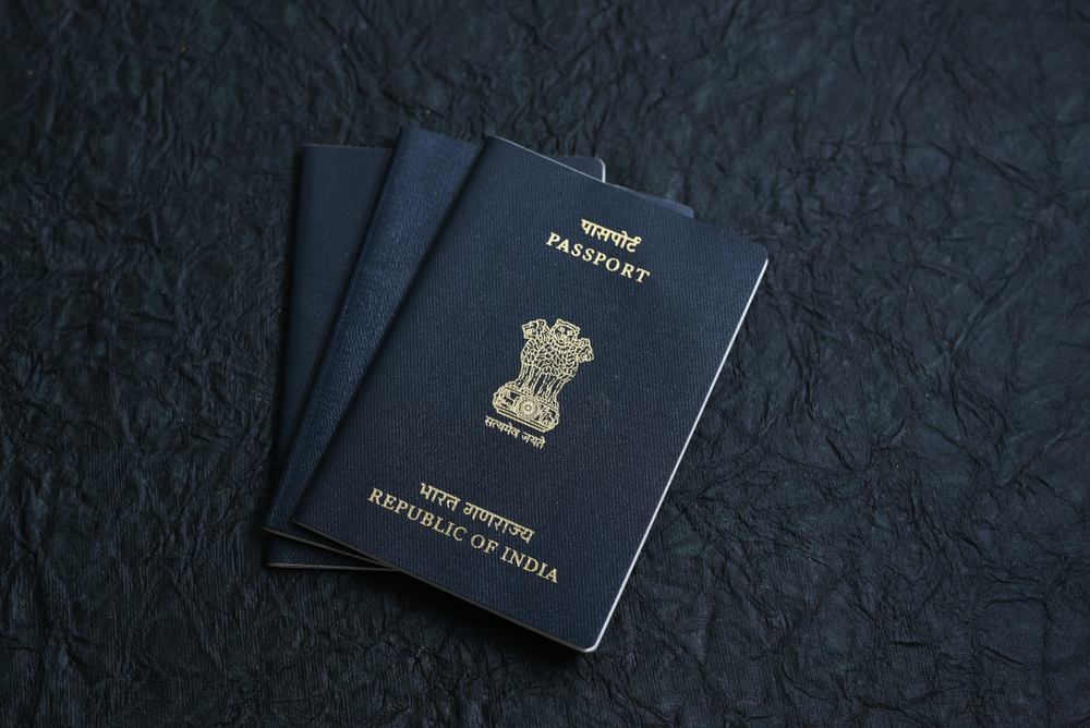 www.passportindiaportal.in ये है तीसरी फेक वेबसाइट. ये भी एक साइट है, जिसे लेकर सरकार ने चेतावनी दी है. ये Apply for Passport और Passport application form जैसे ऑप्शन्स आपको मिल जाएंगे.