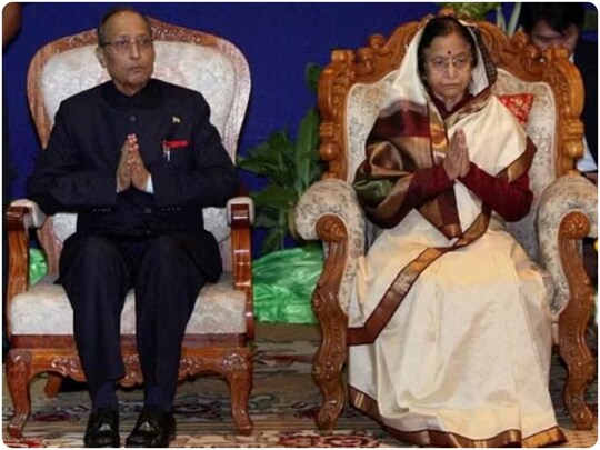 पति देवीसिंह शेखावत के साथ पूर्व राष्ट्रपति प्रतिभा पाटिल. (पीटीआई फाइल फोटो)
