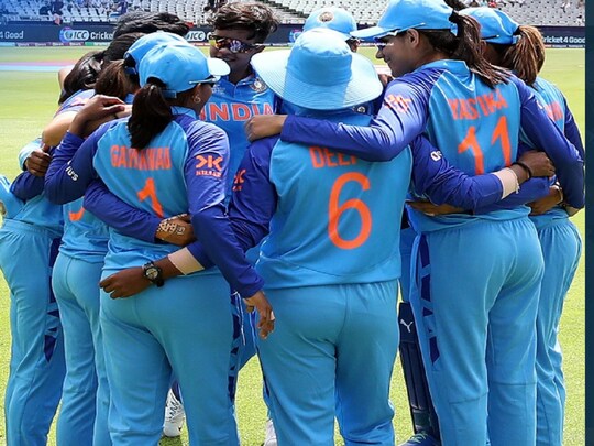 महिला टी20 वर्ल्ड कप में एक वर्ल्ड चैंपियन बल्लेबाज का प्रदर्शन फीका रहा. (BCCI Women Twitter)