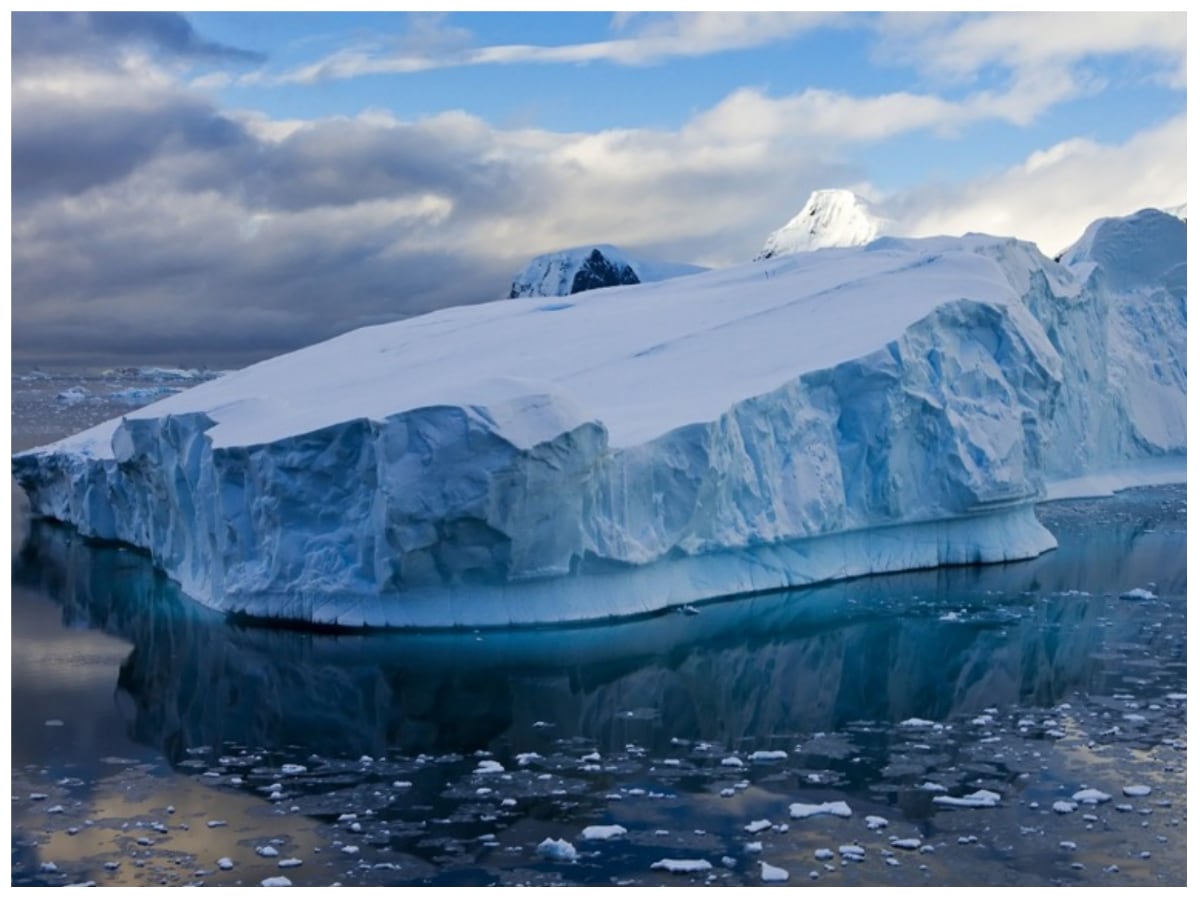 UAE got patent for iceberg reservoirs invention uae will tow iceberg