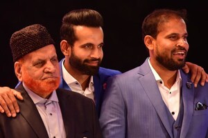 जब इरफान पठान को तेज गेंदबाज ने सिखाई थी स्विंग, भड़क गए थे पाकिस्तानी, दिग्गज ने दे दिया मुंहतोड़ जवाब