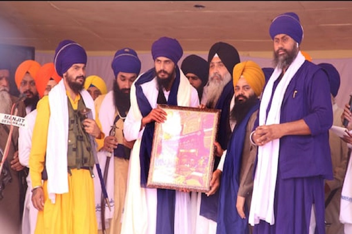Khalistan leader amritpal singh aides lavpreet toofan arrest sit form to  cancel fir - खालिस्तानी नेता अमृतपाल सिंह के करीबी की गिरफ्तारी रद्द करने  के लिए SIT गठित – News18 हिंदी