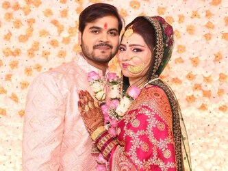  हाल ही में जब कल्लू से हनीमून को लेकर सवाल किया गया तो कल्लू ने बताया कि उन्होंने सनातन संस्कृति को ध्यान में रखते हुए वैदिक मंत्रोच्चार के बीच हिन्दू रीति-रिवाज से शादी की है. इसलिए, अब शादी के बाद पूरे परिवार के साथ देश के बड़े तीर्थस्थलों का भ्रमण करने का प्लान बनाया है.
