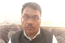 रिश्वतखोर बाबू रंगेहाथों पकड़ाया, नियुक्ति की एवज में मांगे थे 25 हजार