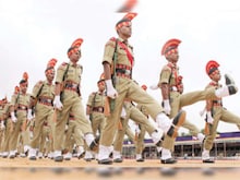 CAPF Vacancy 2023 : सीएपीएफ में 330 दिन में मिलेंगी 64 हजार नौकरियां