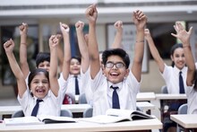 UP School Holidays March 2023: यूपी में अगले महीने कितने दिन बन्द रहेंगे स्कूल