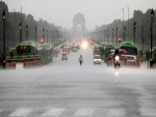 कई पहाड़ी राज्यों में बारिश और बर्फबारी की संभावना है. (File Photo)