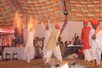 राजस्थान का यह समुदाय आग के अंगारों पर करता है नृत्य, देखकर औरंगजेब भी था चकित