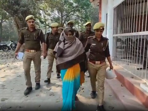 गोरखपुर ट्रिपल मर्डर: पुलिस ने आरोपी महिला नीलम गुप्ता को किया गिरफ्तार  