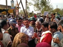 पत्नी से छेड़छाड़ का विरोध करने पर युवक की हत्या, मौत से पहले मृतक का वीडियो
