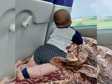 रेल मंत्री ने ट्विटर पर तस्वीर पोस्ट कर पूछा, ट्रेन कोच या फ्लाइट?