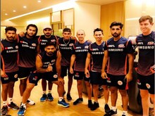 धोनी जैसे बाल.. वैसी चाल, 3 मैच बाद वर्ल्ड चैंपियन टीम इंडिया से आउट, अब कहां?