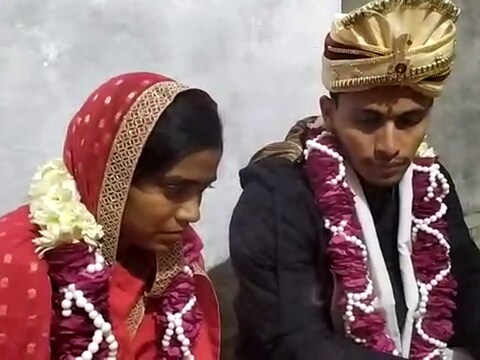 Bareilly News: मुस्लिम लड़की ने हिंदू धर्म अपनाकर प्रेमी अंकुर संग रचाई शादी 