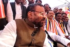 जनसभा में भड़काई थी हिंदुओं की भावना! SP नेता स्वामी प्रसाद मौर्य के खिलाफ FIR