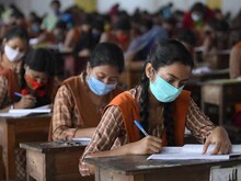 UP Board Exam 2023 : यूपी बोर्ड की परीक्षा का पहला दिन, पकड़े गए 8 मुन्नाभाई