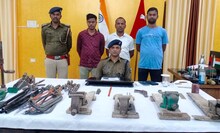Munger Crime News: मुंगेर पुलिस ने दियारा क्षेत्र में 5 मिनी गन फैक्ट्री का किया खुलासा, बंगाल का शहर बना सेफ जोन