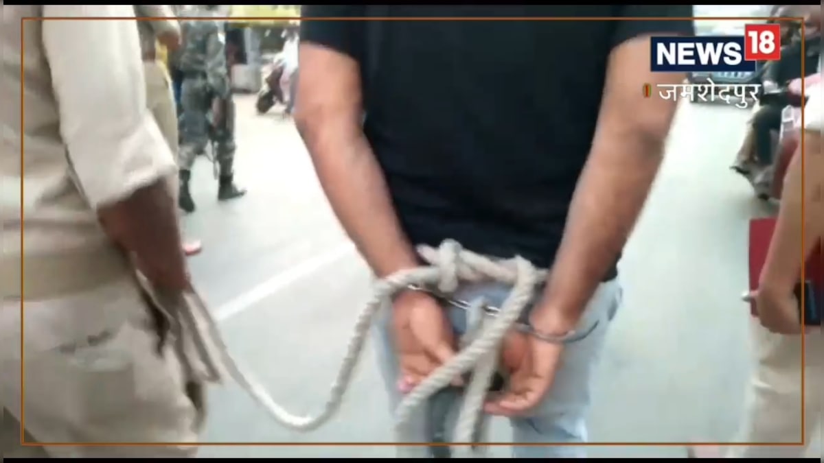 Jamshedpur gangster akhileshs aide kanhaiya arrested जमशेदपुर में