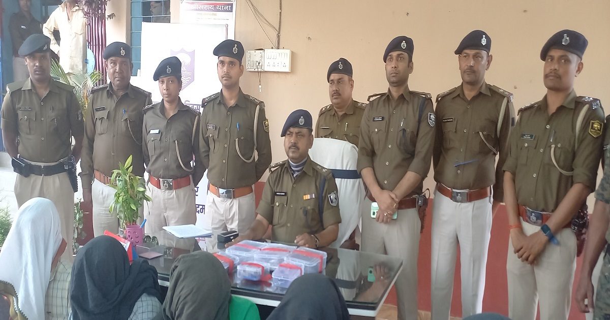 सेठ के पास मोटी रकम देख बिगड़ी ड्राइवर की नीयत, बीच रास्ते में लुटवाया, पुलिस ने 4 घंटे में दबोचा