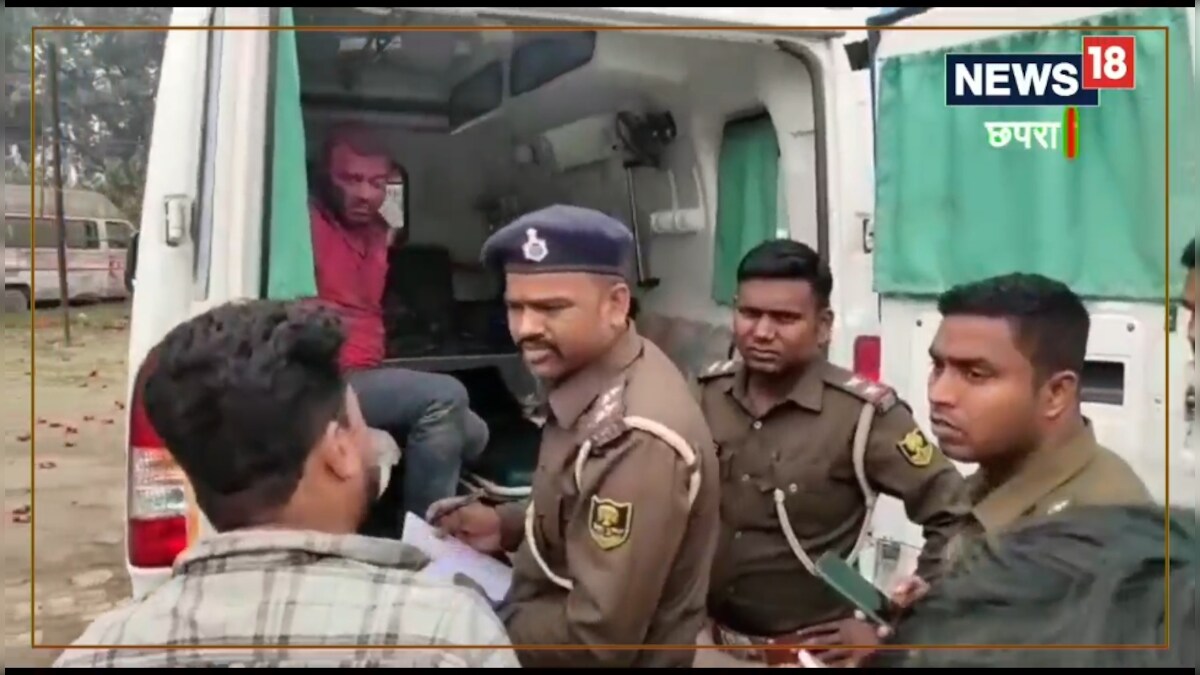 Chapra News: अनियंत्रित होकर बाइक खाई में गिरी, बाइक सवार एक शख्स की मौत, जबकि दूसरे का चल रहा इलाज