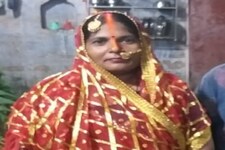 रंग लगाने को लेकर बच्चों में हुआ विवाद तो बदमाशों ने मां की कर दी हत्या