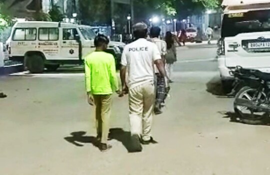 पुलिस ने आरोपी को गिरफ्तार कर कराया मेडिकल जांच