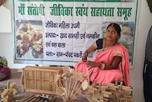 Bamboo Art : 2 हजार लोन लेकर शुरू की बांस प्रोडक्ट्स का व्यवसाय, कई तरह की बना रहीं प्रोडक्ट