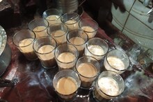 Barabanki News: 70 साल से 'कल्लू टी स्टॉल' का जलवा बरकरार, चाय पीने वालों की उमड़ती है भीड़