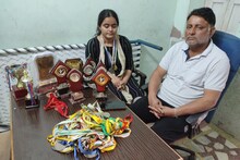 बीकानेर का 'हानिकारक बापू' जाकिर हुसैन, बेटियों के खेल के लिए छोड़ दी सरकारी नौकरी