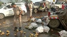 Dausa News: कोटा-लालसोट हाईवे पर हादसा, 1 घंटे में निकाला गया केबिन में फंसे ड्राइवर