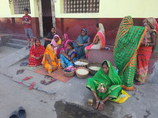 भिक्षा