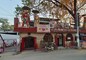 यहां 1947 में लगे पेड़ के नीचे मौजूद है देवी मंदिर,जानिए क्या है मान्यता
