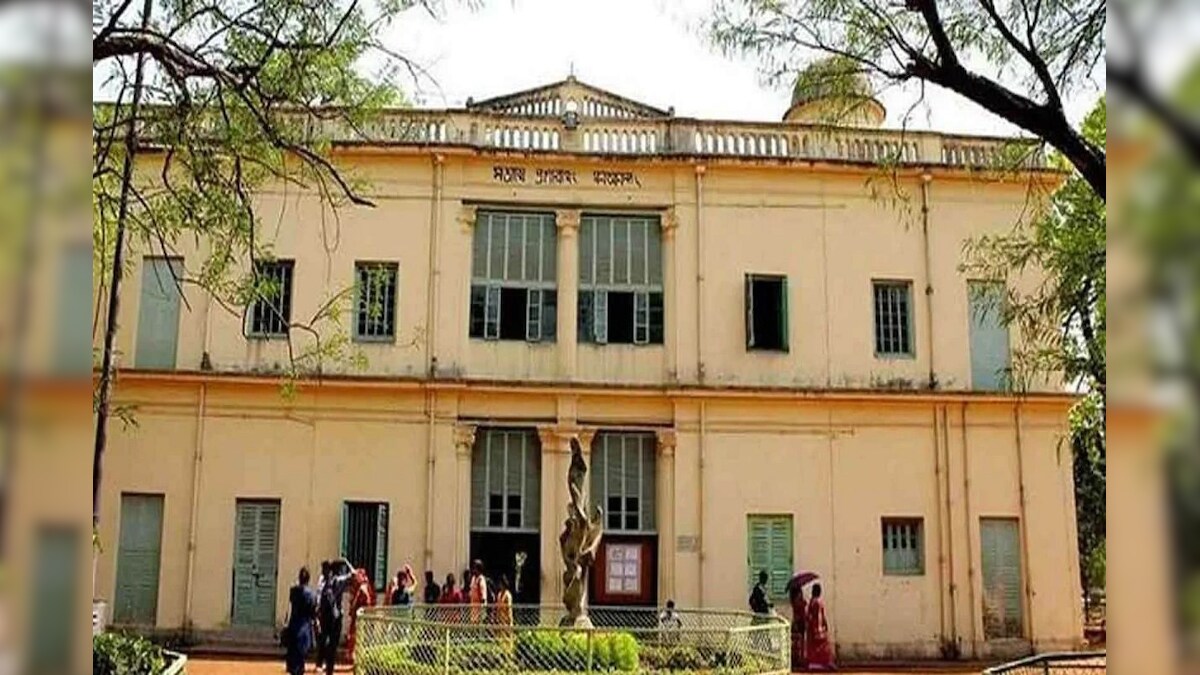 7 प्रोफेसरों ने राष्ट्रपति से कर दी कुलपति की शिकायत, जारी हो गया कारण बताओ नोटिस
