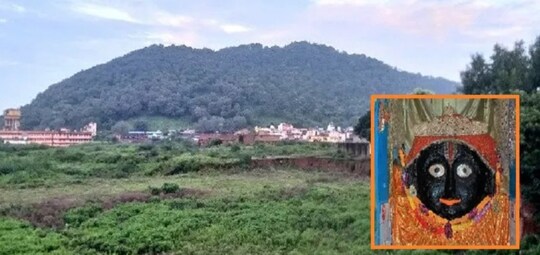 चित्रकूट का कामदगिरि पर्वत. 