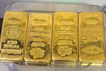 Gold found in the toilet of the flight at Delhi airport, even the customs officials were surprised