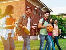 University: 12वीं पास स्टूडेंट इन टॉप यूनिवर्सिटी में ले सकते हैं एडमिशन